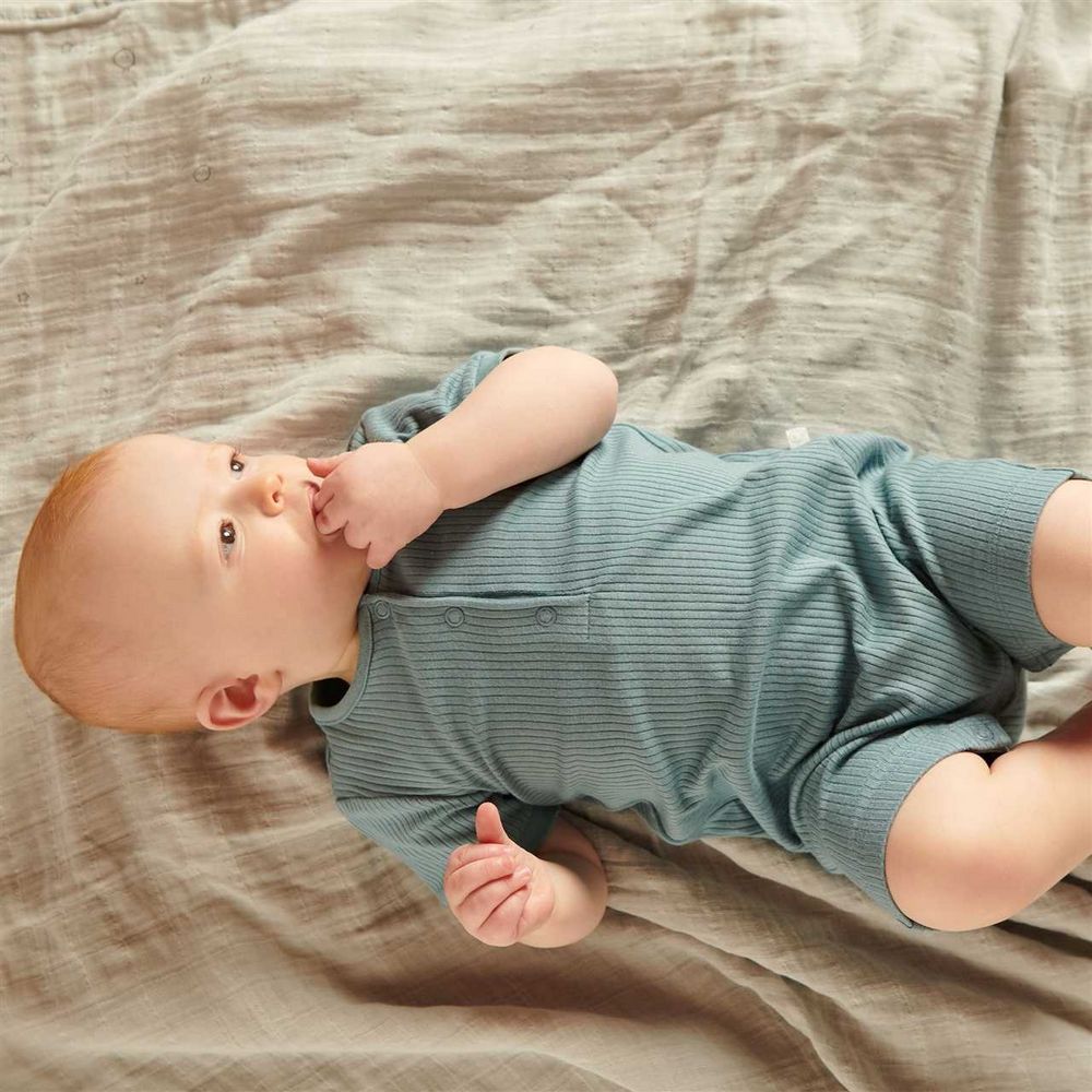Summer Dressing Tips and Advice for Your Newborn