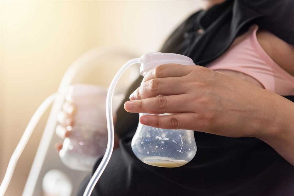 Can You Pump While Pregnant? What You Need to Know